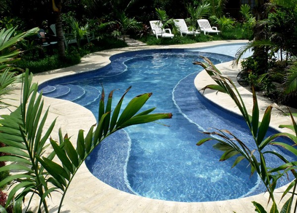 swimming pool builder gold coast